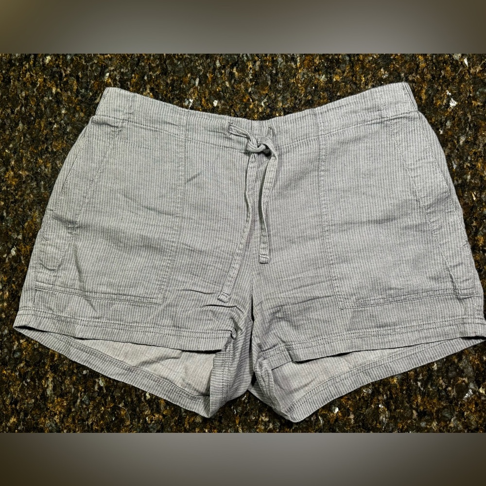 Prana Light Gray Striped Athletic Shorts